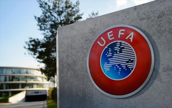 FIFA/UEFA στην Αθήνα για το νόμο Αυγενάκη
