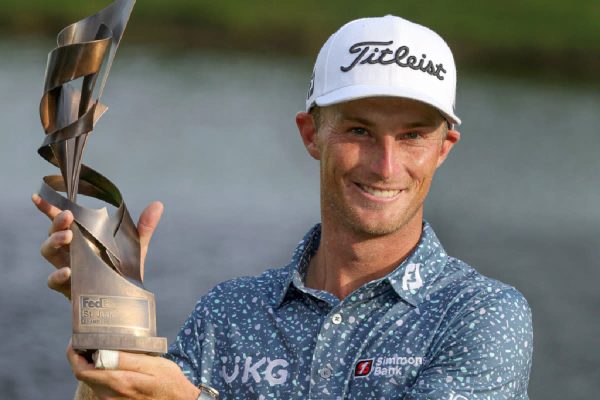 PGA Tour: Νικητής στο St. Jude Championship ο Ζαλατόρις (vid)