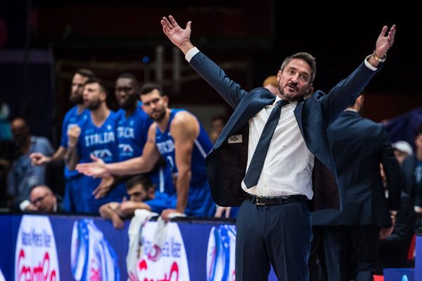 FIBA: «Έγιναν διαιτητικά λάθη στο Eurobasket»