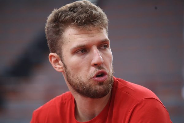 Βεζένκοφ ο έκτος καλύτερος παίκτης στη EuroLeague, ένατος ο Σλούκας