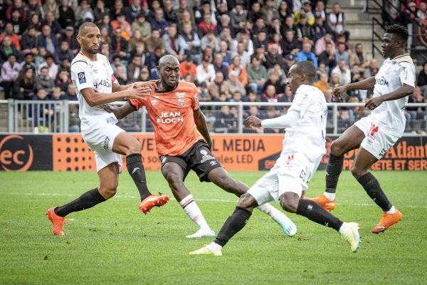 Ligue 1: Πήρε βαθμό με εννέα παίκτες η Ρεμς