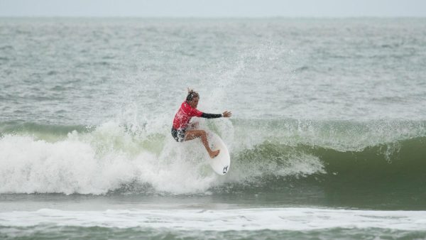 U.S. Air Force Super Girl Surf Pro: Ολόκληρη η δράση από την ημέρα των τελικών! (vid)