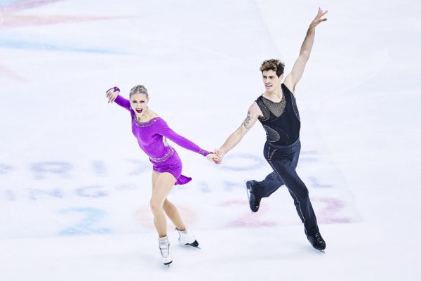 Grand Prix Finals: Προβάδισμα για Γκιλς και Πουαριέ στο χορό στον πάγο (vid)