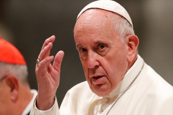 Πάπας Φραγκίσκος: «Ποιός ακούει την φωνή του νεογέννητου Ιησού;» (vid)