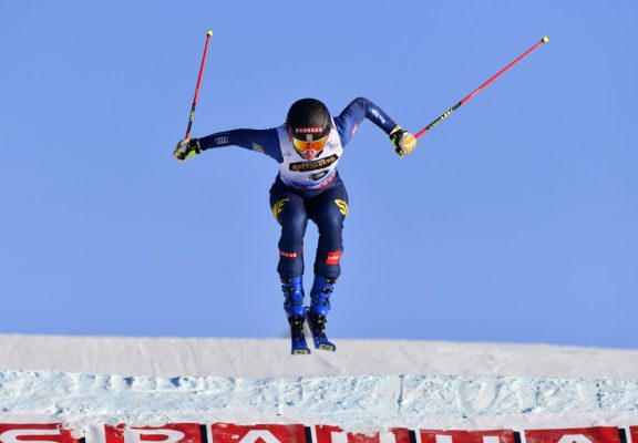 Παγκόσμιο Κύπελλο Freestyle Ski: Αρχή με νίκη για την Νέσλουντ (vid)
