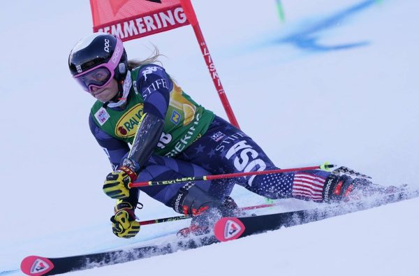 Παγκόσμιο Κύπελλο Αλπικού Σκι: Τις 78 νίκες καριέρας έφτασε η Σίφριν (vid)