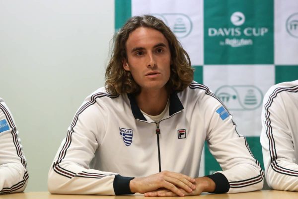 Davis Cup, Τσιτσιπάς στο ApexSports.gr: «Βρήκα το ρυθμό μου και αυτό ήταν αρκετό για να μου δώσει ένα καλό 2ο σετ» (vids)