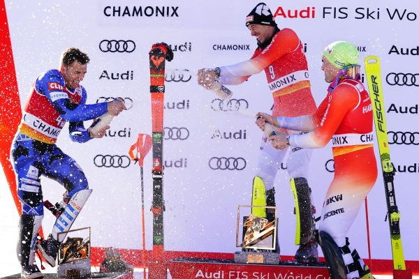 Παγκόσμιο Κύπελλο Αλπικού Σκι: Η στιγμή που ο Αλέξανδρος Γκιννής κλειδώνει το μετάλλιο και εξασφαλίζει τη 2η θέση στο Σαμονί (vid)