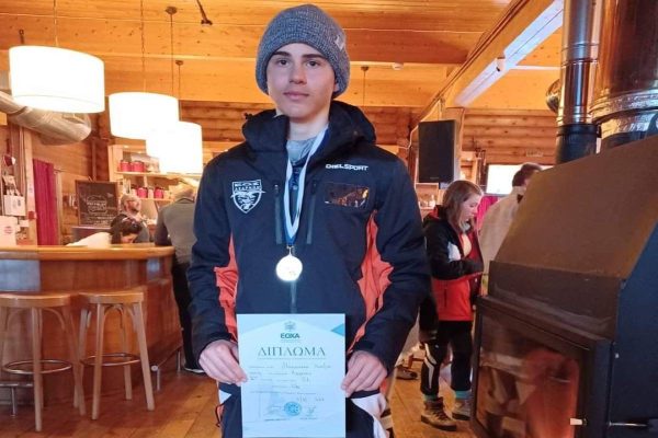 Πανελλήνιο U16: Χρυσό μετάλλιο για τον Κωνσταντίνο Μακαντάση στο Slalom
