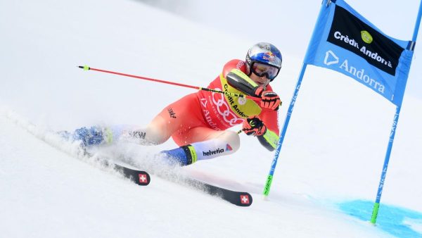Παγκόσμιο Κύπελλο Αλπικού Σκι: Έσπασε το ρεκόρ βαθμών ο Όντερματ (vid)