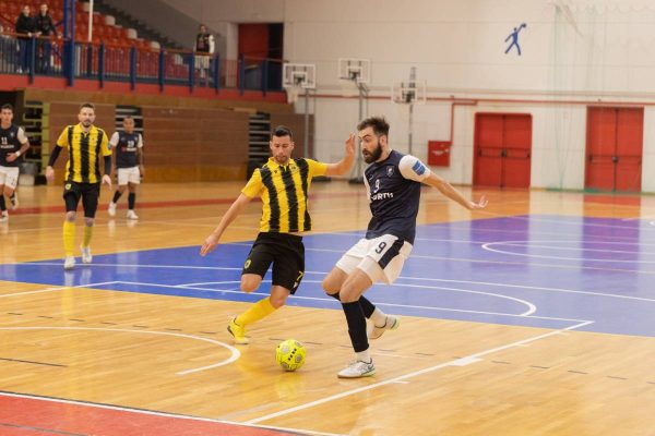 Futsal Super League, 1ος τελικός: Πρώτη “μάχη” μεταξύ ΑΣΕ Δούκα και ΑΕΚ στο Λαύριο