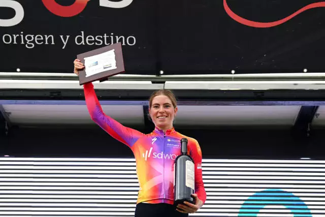 Vuelta a Burgos Feminas: Νικήτρια στο βασιλικό ετάπ η Φόλερινγκ (vid)