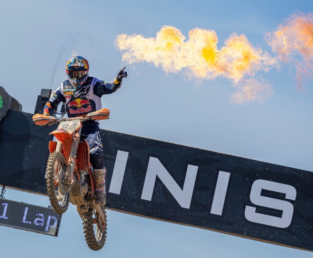 Παγκόσμιο Motocross: Ρεκόρ νικών από τον Τζέφρι Χέρλινγκς (vid)