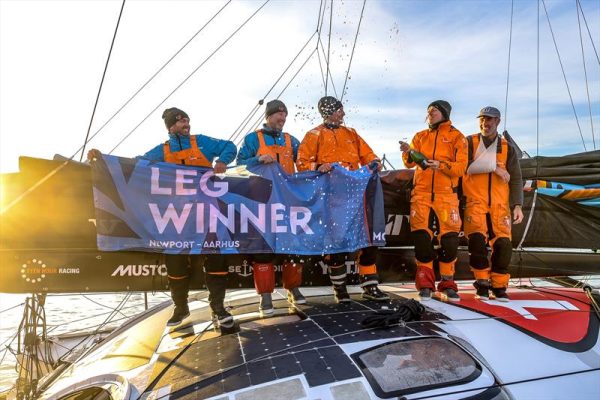 The Ocean Race: Νικήτρια στο πέμπτο σκέλος η 11th Hour Racing (vid)