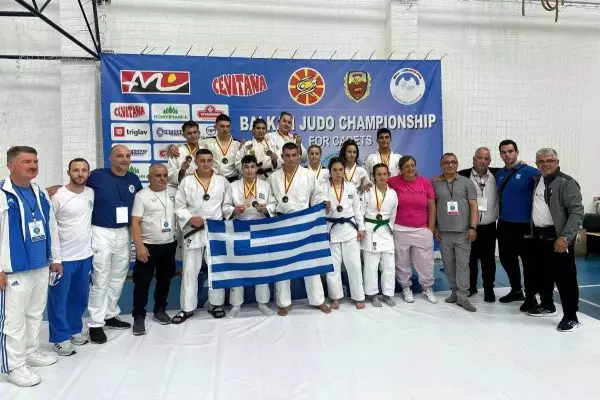 Βαλκανικό τζούντο U18: Χάλκινο μετάλλιο για το μικτό ομαδικό – Στο βάθρο και ο Νικολαΐδης (pics)
