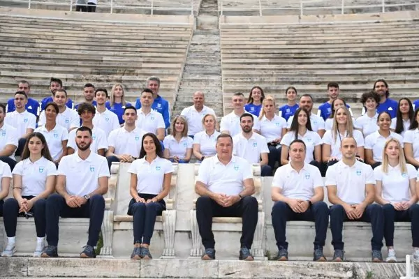European Games: H Team Hellas με τον Πρόεδρο της ΕΟΕ στην τελική φωτογράφιση (pics)