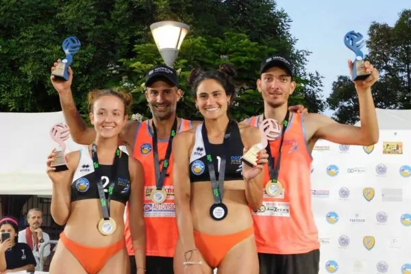 Agrinio Beach Volley Cup: Δεύτερο χρυσό μετάλλιο για Ιωαννίδη, Παπαδημητρίου και Μάτιου, Τριανταφυλλίδη
