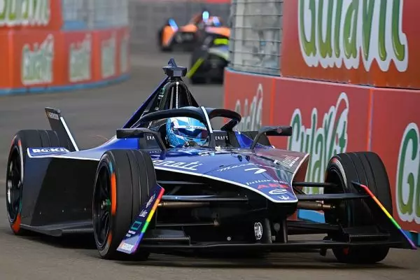 Formula E: Εμφατική νίκη για τον Γκίντερ στην Τζακάρτα (vid)