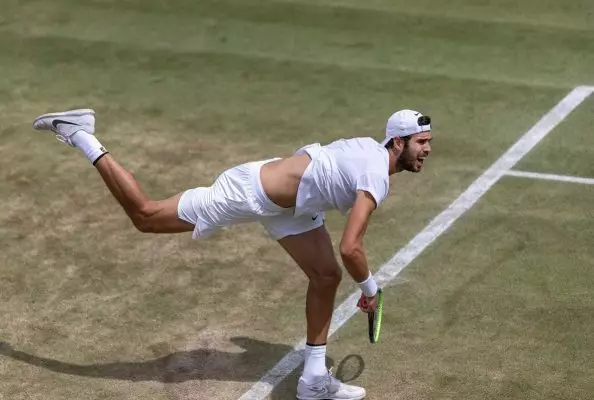 Χάνει το Wimbledon εξαιτίας τραυματισμού ο Χατσάνοφ