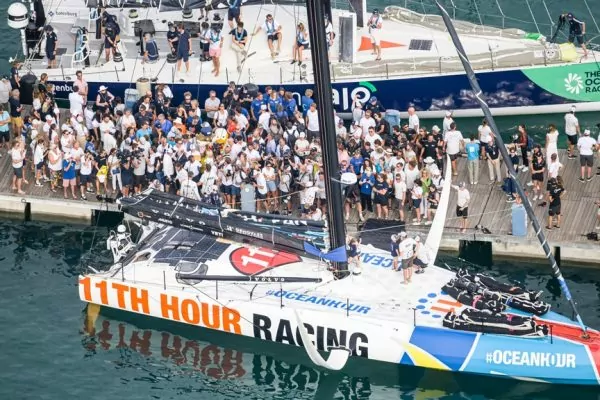 The Ocean Race: Νικήτρια και στο μεγάλο φινάλε της Γένοβας η 11th Hour Racing (vids)