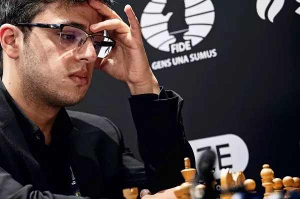 Παγκόσμιο Κύπελλο FIDE: Κάρλσεν εναντίον Αμπάσοφ στα ημιτελικά του Μπακού