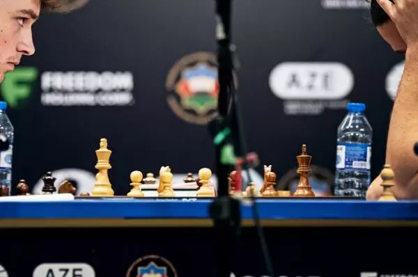 Παγκόσμιο Κύπελλο FIDE: Αποκλεισμός – έκπληξη για τον Κάρλσεν
