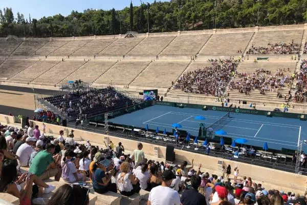 Davis Cup: Έγιναν μπλε τα καθίσματα στο Καλλιμάρμαρο