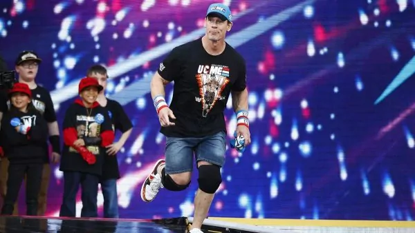 WWE: Επιστρέφει ο Τζον Σίνα (vid)