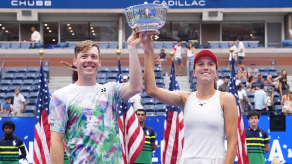 US Open: Τίτλος στα μεικτά διπλά για Ντανίλινα– Χελιοβάαρα (vid)