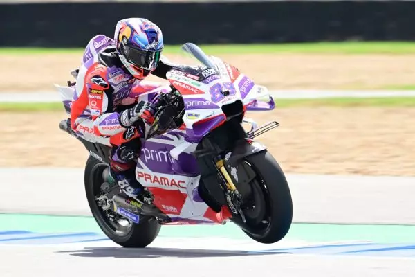 MotoGP: Διπλή νίκη στην Ταϊλάνδη για τον Μαρτίν (vid)