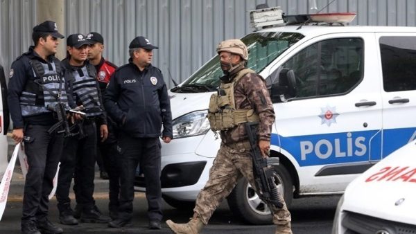 90 άτομα συνελήφθησαν στην Τουρκία ως ύποπτα για σχέσεις με το PKK