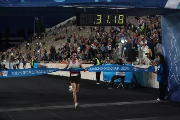 AMA 2023: Νικητής ο Ν. Σταμούλης στον αγώνα των 10 χλμ