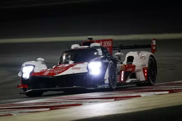 FIA WEC: Το 1-2 στις κατατακτήριες του Μπαχρέιν η Toyota (vid)