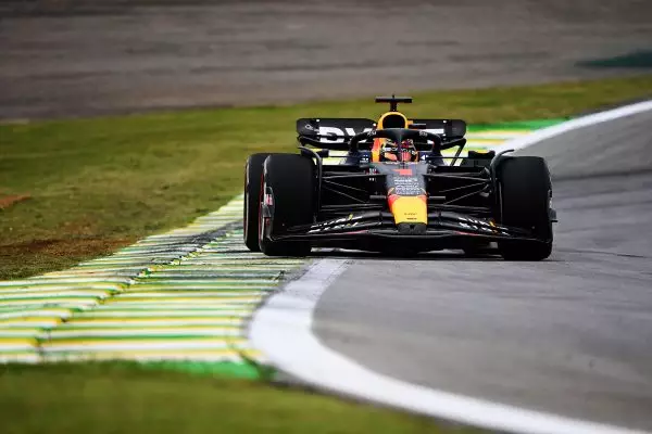 Formula 1: Στην pole position της Βραζιλίας ο Φερστάπεν