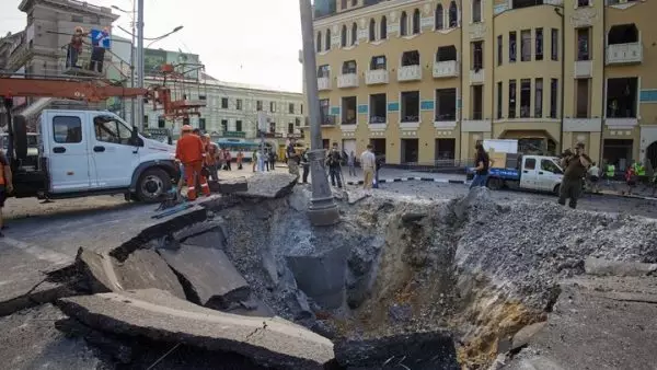 Υποδομές στη Χαρκίβ της Ουκρανίας επλήγησαν από drones της Ρωσίας