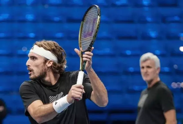 ATP Finals: Έπιασε δουλειά στο Τορίνο ο Τσιτσιπάς (video)