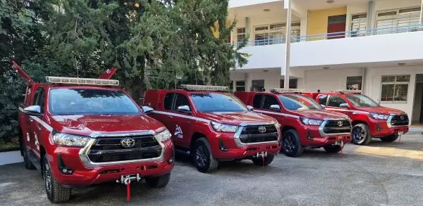 Όμιλος Επιχειρήσεων Σαρακάκη: Στον ΣΠΑΥ 15 πυροσβεστικά pick up
