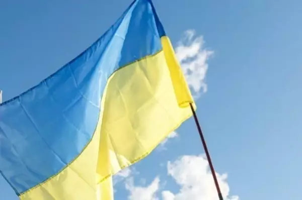 Ουκρανία: Ένας νεκρός και 4 τραυματίες από ρωσικό βομβαρδισμό στον σιδηροδρομικό σταθμό της Χερσώνας
