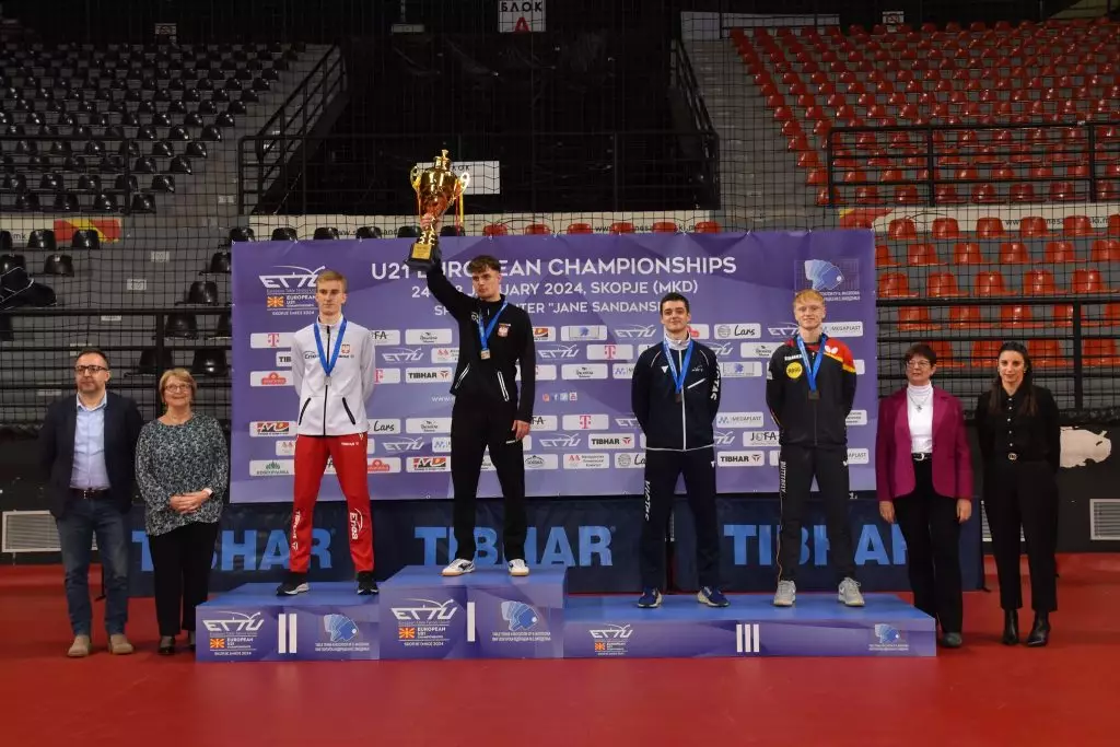 Ευρωπαϊκό U21: Ο Ρετζίμσκι πήρε τον δεύτερο τίτλο του και ισοφάρισε το ρεκόρ του Σγουρόπουλου 