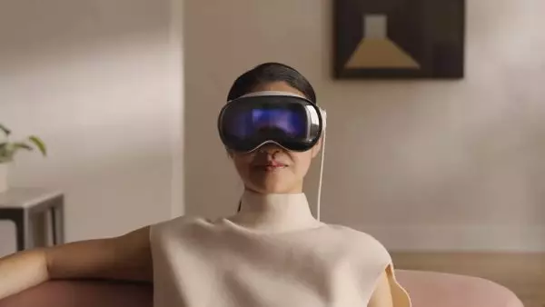 Apple Vision Pro: Έτοιμα για λανσάρισμα τα VR γυαλιά