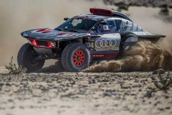 Πρωτοπόρος ξανά στη γενική του Dakar Rally ο Carlos Sainz.