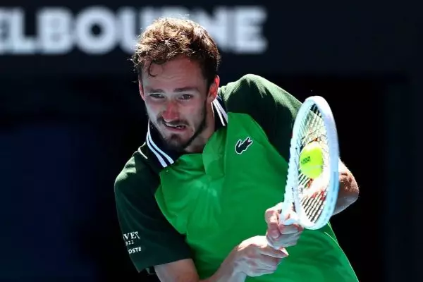 Australian Open: Στα ημιτελικά ο Μεντβέντεφ μετά από 4ώρη “μάχη” (video)