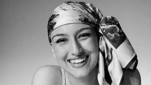Θλίψη για την 20χρονη Ραφαέλα Πιτσικάλη που έφυγε από τη ζωή μετά από μεγάλη μάχη με τον καρκίνο
