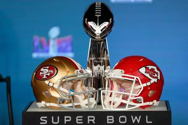 Super Bowl: Στο Λας Βέγκας για τον τίτλο Τσιφς και 49ερς - Το Half Time Show και οι διαφημίσεις εκατομμυρίων