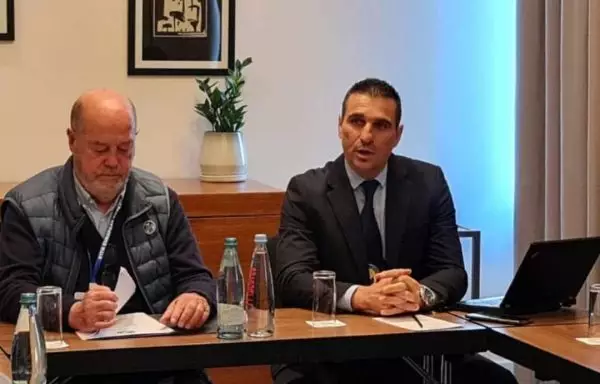 Συνέλευση τεχνικής επιτροπής της ΕΚF υπό την προεδρία του Κωνσταντίνου Παπαδόπουλου