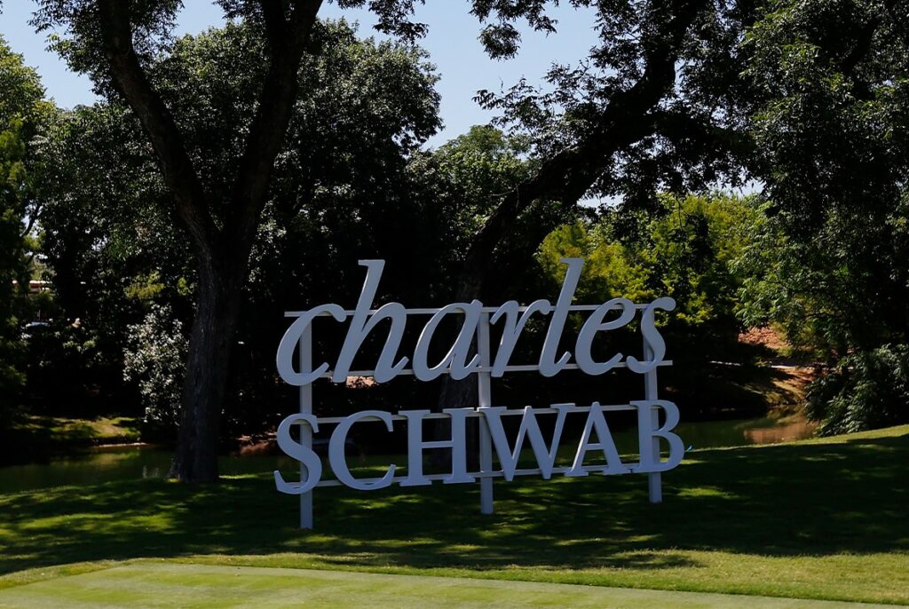 Charles Schwab Challenge (R3): Χολ και Σενκ μοιράζονται την κορυφή (vid)