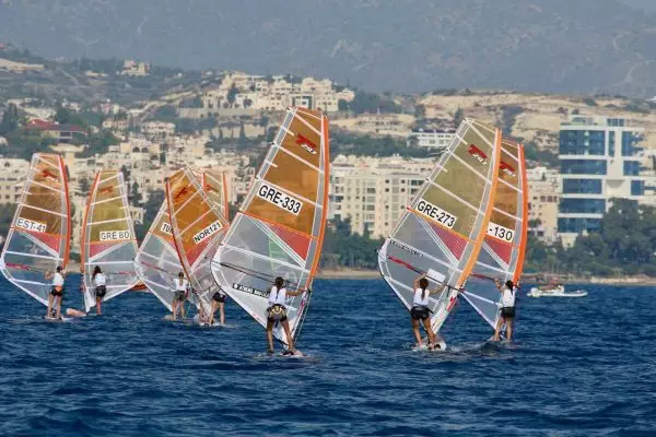 Ιωάννου και Κυριαζάκος νικητές στην 32η «Athens International Sailing Week 2023»
