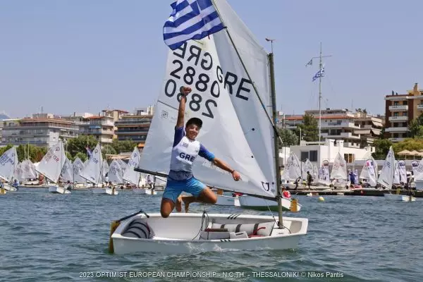 Ιάσων Παναγόπουλος στο Apexsports: «Ποτέ δεν θεώρησα ότι οι προπονήσεις μου μού έχουν στερήσει κάτι»