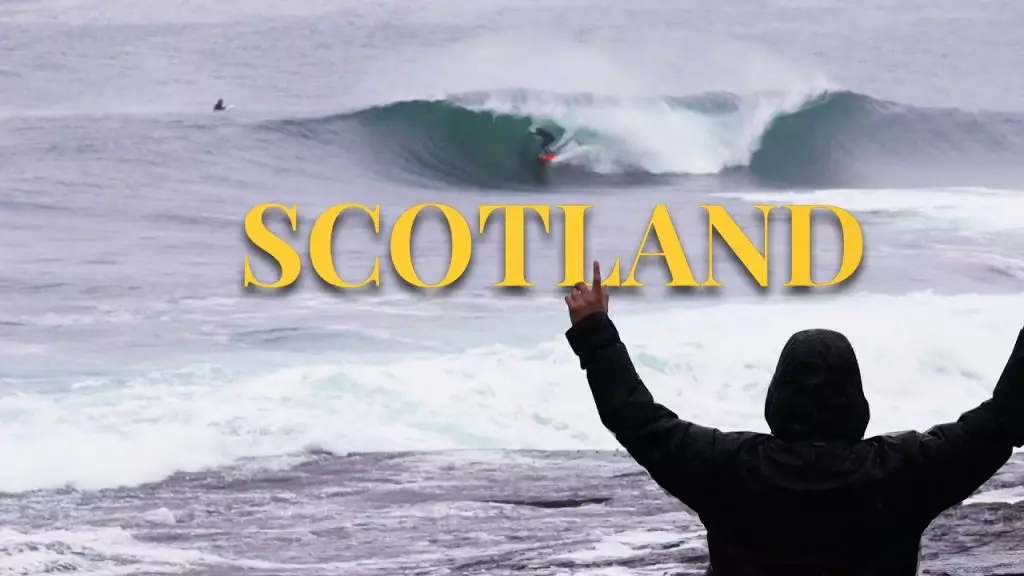 Η… εξερεύνηση της Σκωτίας από τον Τομ Κορτ (video)