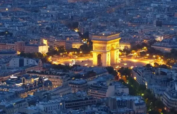 Παρίσι 2024: Αυξημένα έσοδα από τον τουρισμό περιμένουν οι διοργανωτές